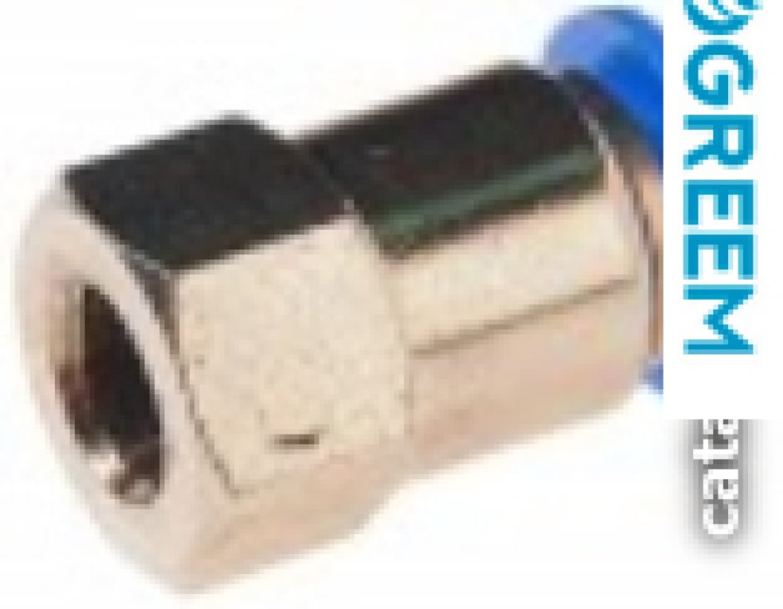 RockForce Фитинг для пласт. трубок 10 мм с внут. резьбой 1/8 RF-SPCF10-01