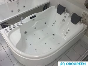 Ванна Gemy G9083 K